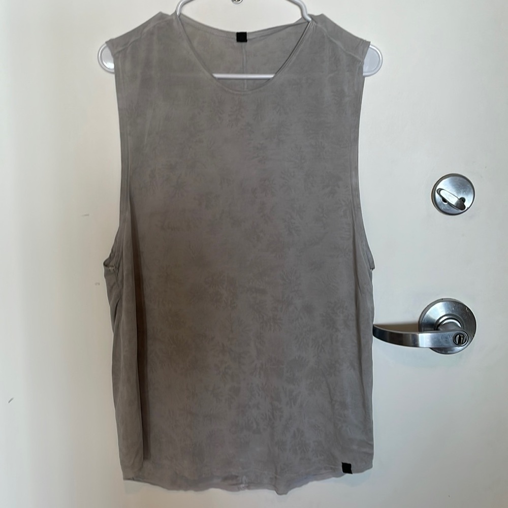 Lululemon Mens/unisex XS Tank grayish pattern